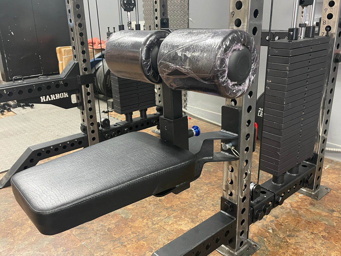 Lat Pull-Down Seat Attachment for 3x3 Inch Racks with 1 inch Holes