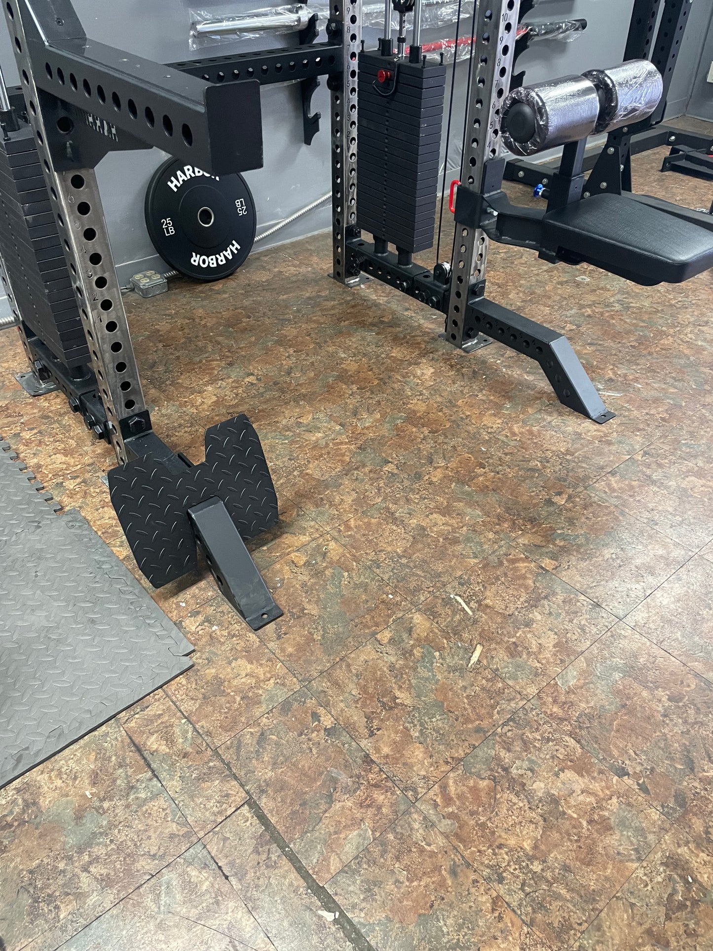 Low Row Foot Plate Attachment